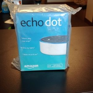 Lot of 20 echo dots